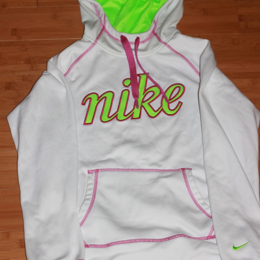 Nike Dri Therma Fit Hoodie